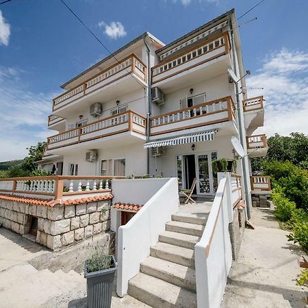 Apartman Jasmina Banjol 外观 照片