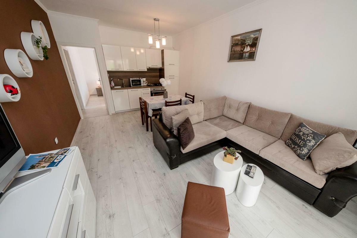 Apartman Jasmina Banjol 外观 照片