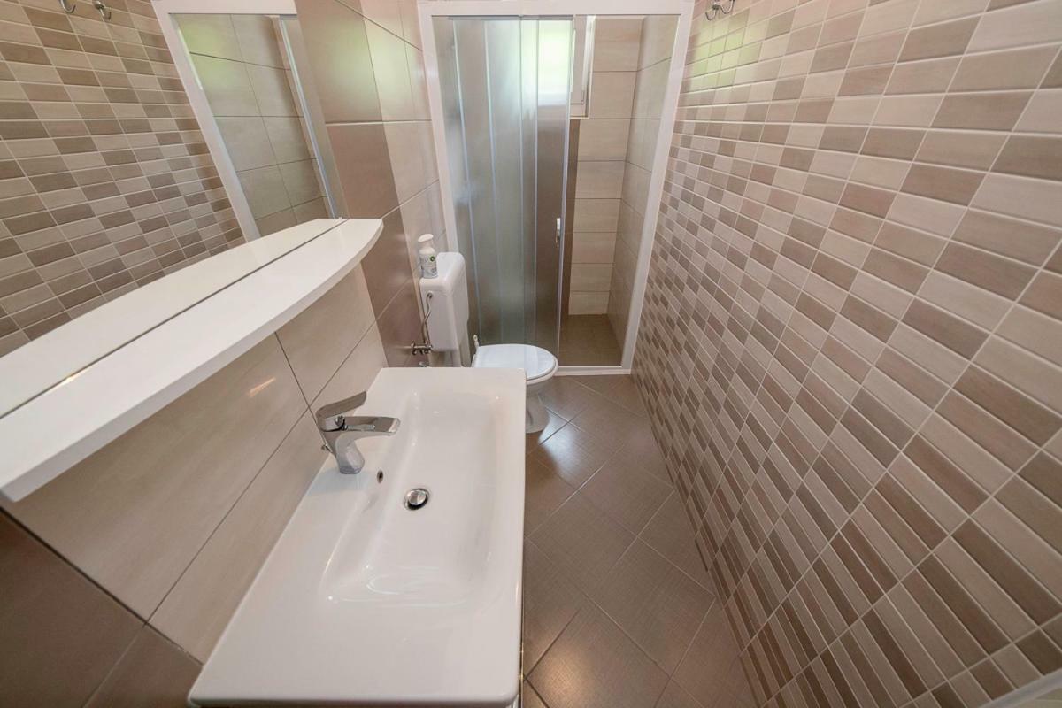 Apartman Jasmina Banjol 外观 照片